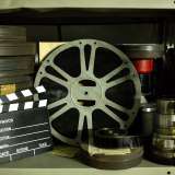 ...il compito del cineoperatore era quello di rimontarle fino a formarne due pi� grandi, pronte per essere proiettate